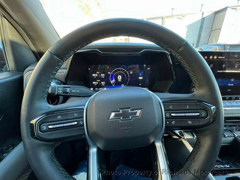 Used 2023 Chevrolet Colorado ZR2 w/ ZR2 Convenience Package III image 20