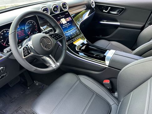 New 2026 Mercedes-Benz GLC 300 4MATIC image 9