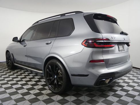 Certified 2023 BMW X7 xDrive40i w/ Executive Package image 5