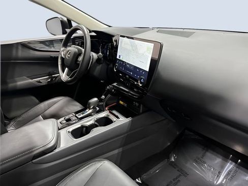 Used 2025 Lexus NX 350h AWD w/ Accessory Package (2T) image 12