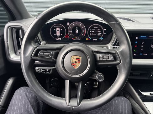 Certified 2024 Porsche Cayenne S image 14