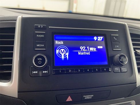 Used 2017 Honda Pilot LX image 14