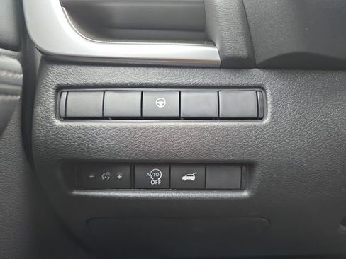 New 2026 Nissan Rogue SV FWD image 10