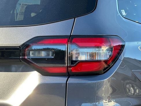 New 2025 Honda Pilot EX-L image 32