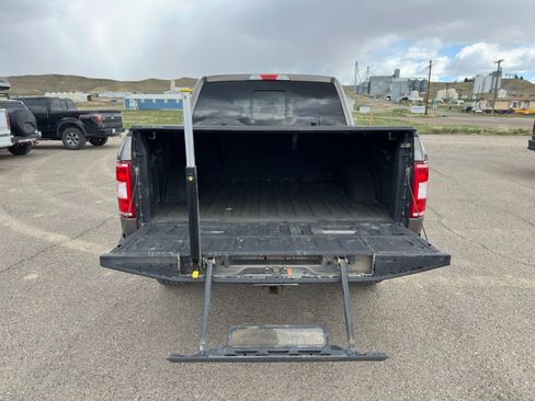 Used 2018 Ford F150 XLT w/ Equipment Group 302A Luxury AWD/4WD image 23