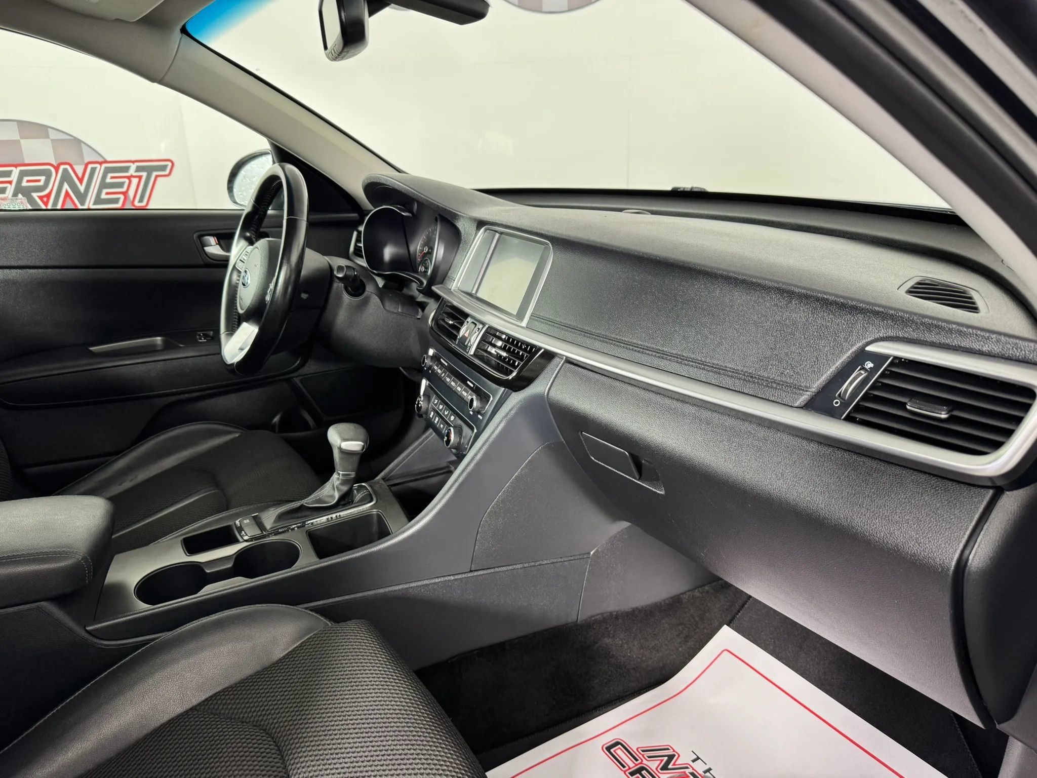 Used 2020 Kia Optima S FWD image 12