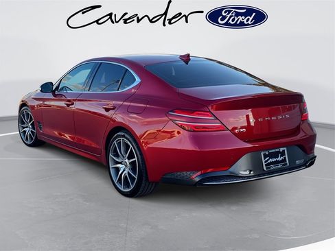Used 2023 Genesis G70 2.0T image 7