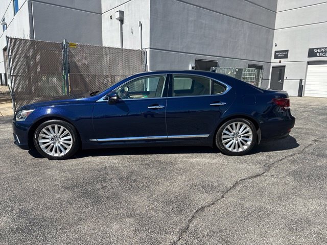 Used 2013 Lexus LS 460 AWD w/ Comfort Pkg image 6