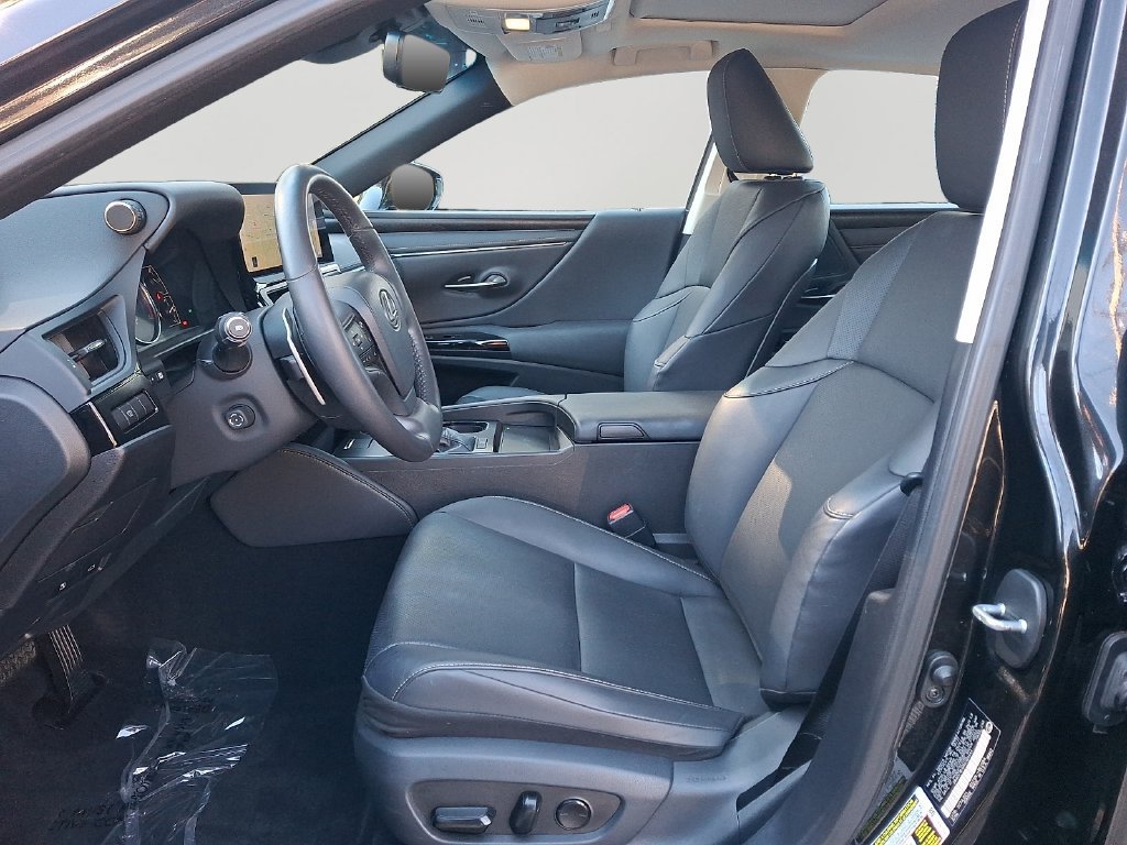Used 2024 Lexus ES 350 w/ Premium Package FWD image 15