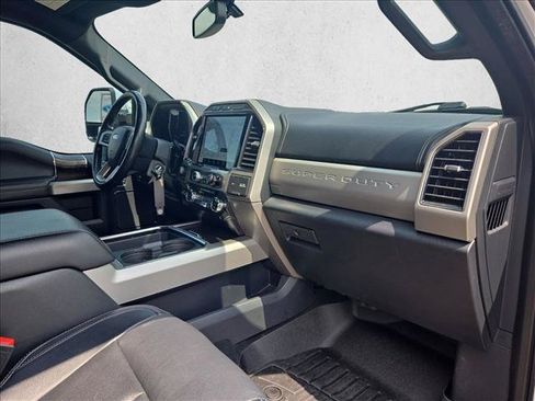 Used 2022 Ford F250 Lariat w/ Lariat Value Package AWD/4WD image 19