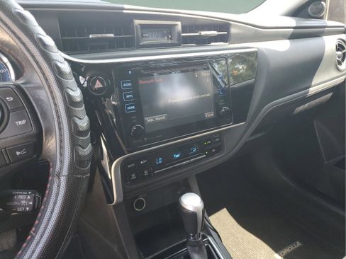 Used 2017 Toyota Corolla SE 50th Anniversary FWD image 22