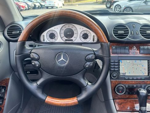 Used 2006 Mercedes-Benz CLK 500 Cabriolet image 34
