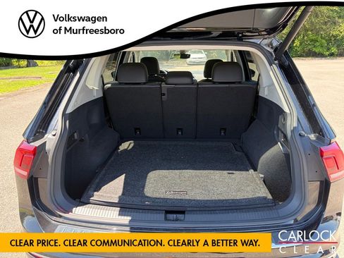 Used 2021 Volkswagen Tiguan SEL AWD/4WD image 14