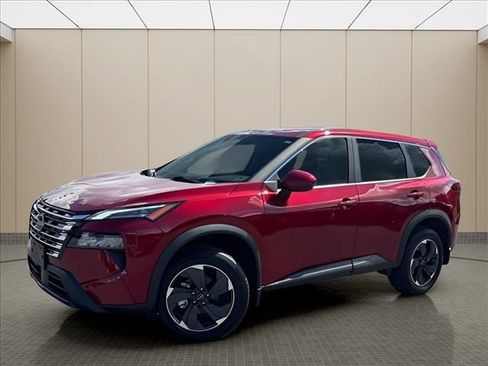 Used 2025 Nissan Rogue SV FWD image 1