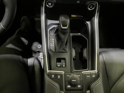 Certified 2024 Toyota Grand Highlander AWD image 24