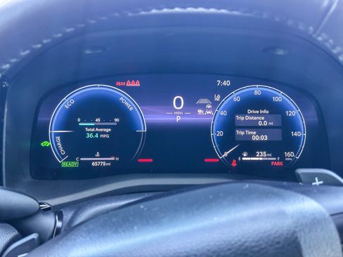 Used 2025 Toyota Camry XSE FWD image 27