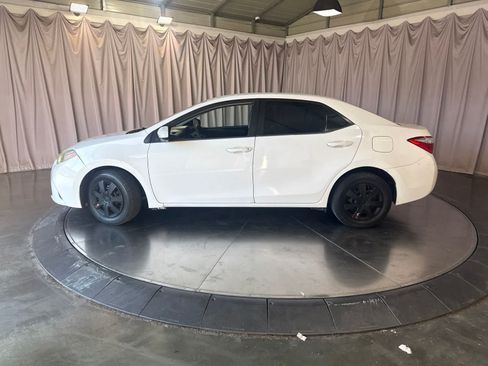 Used 2015 Toyota Corolla L FWD image 8