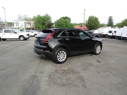 Used 2022 Cadillac XT4 Luxury AWD/4WD image 34