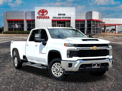 Used 2024 Chevrolet Silverado 2500 LT