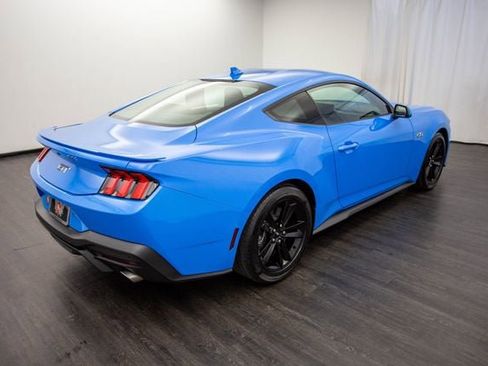 Used 2025 Ford Mustang GT image 10