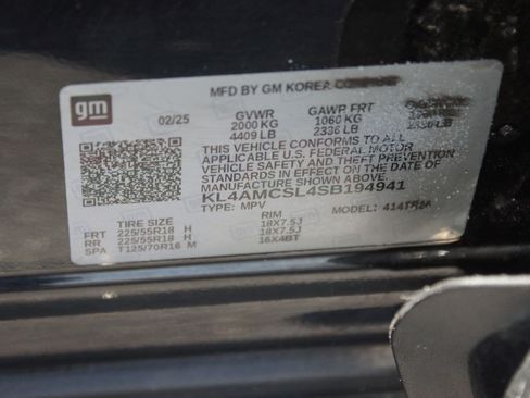 Used 2025 Buick Encore GX Preferred AWD/4WD image 23