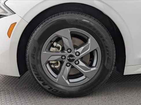 Used 2024 Kia K5 LXS FWD image 31