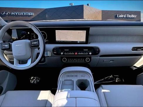 New 2026 Hyundai Palisade Calligraphy FWD image 5