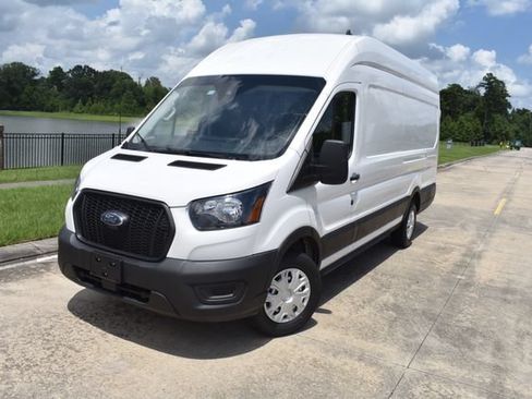 Used 2023 Ford Transit 250 148 High Roof Extended RWD image 2