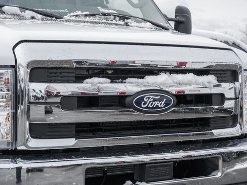 New 2026 Ford E-350 and Econoline 350 Super Duty w/ Power Equipment Group image 14