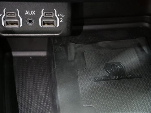 Used 2023 Dodge Durango R/T w/ Tow 'N Go Package image 22