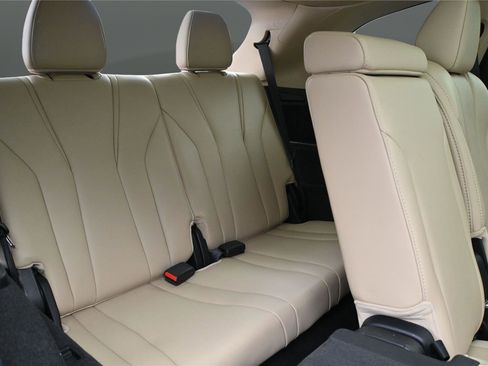 Certified 2024 Acura MDX SH-AWD w/ Technology Package image 25