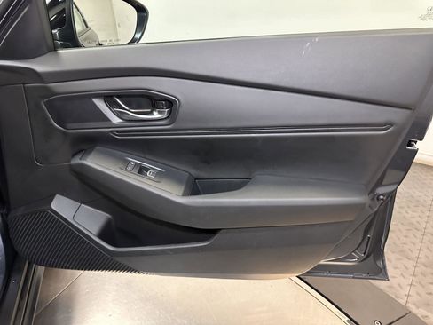 Certified 2025 Honda Accord SE image 37