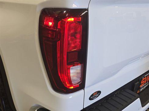 New 2026 GMC Sierra 1500 Elevation image 33