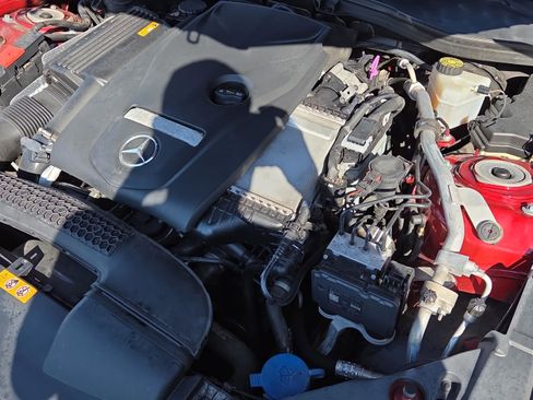 Used 2019 Mercedes-Benz SLC 300 image 21