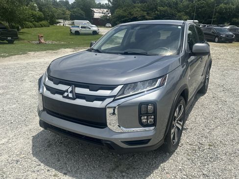 Used 2024 Mitsubishi Outlander Sport ES AWD/4WD image 1