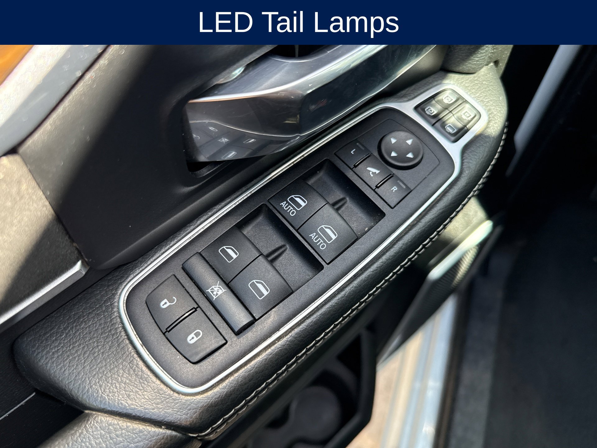 Used 2024 RAM 2500 Laramie AWD/4WD image 16