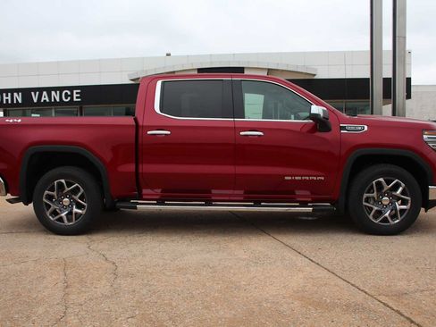 New 2026 GMC Sierra 1500 SLT w/ SLT Premium Package image 15