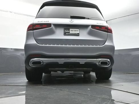 Certified 2025 Mercedes-Benz GLS 450 4MATIC w/ AMG Line Exterior image 38
