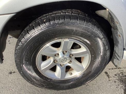 Used 2007 Toyota Sequoia SR5 image 20