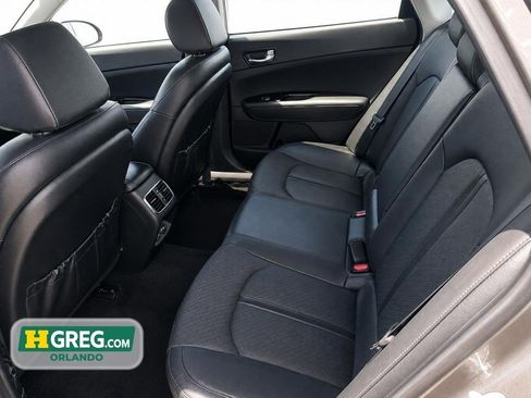 Used 2019 Kia Optima EX FWD image 13