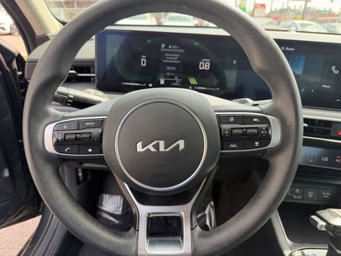 Used 2025 Kia K5 LXS image 27