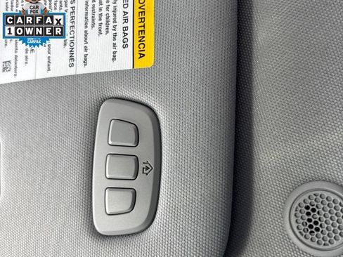 Used 2023 Ford Explorer Limited w/ Limited Technology Package AWD/4WD image 25