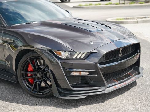 Used 2022 Ford Mustang Shelby GT500 w/ Technology Package RWD image 34