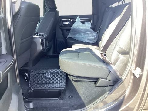 New 2026 RAM 2500 Big Horn AWD/4WD image 14