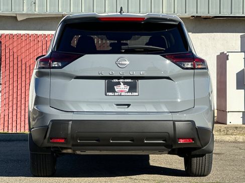 New 2026 Nissan Rogue SV FWD image 6