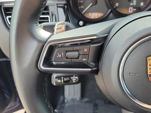 Used 2022 Porsche Macan AWD/4WD image 21