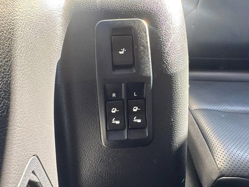Used 2012 Lexus GX 460 w/ Comfort Plus Pkg AWD/4WD image 27