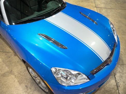 Used 2009 Saturn Sky Hydro Blue RWD image 29