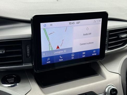 Certified 2022 Ford Explorer XLT w/ Equipment Group 202A image 26