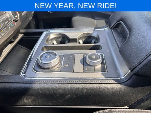 Used 2021 Ford Expedition Max XLT image 12